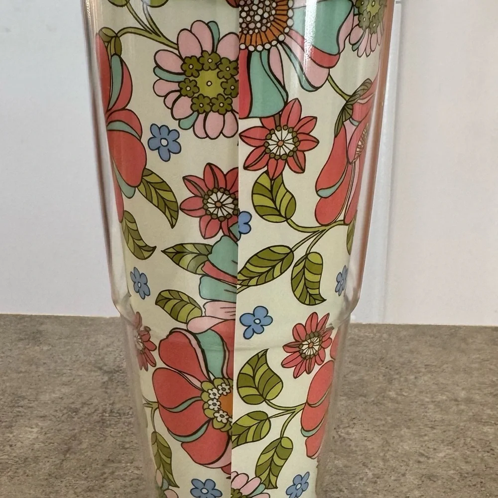Plunder Design Floral 20 oz Drink Iced Tea Water Tumbler BPA Free Cup with lid